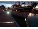 LED lighting from GIFAS on the jetty in the harbor - safe and energy-efficient illumination for ships and jetties at night.