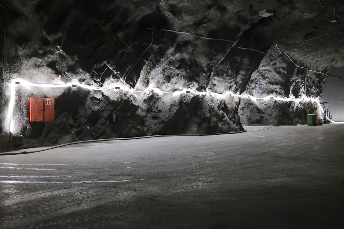 Sistema di illuminazione LED FlexLED nella galleria di prova di Hagerbach - illuminazione uniforme della galleria per lavorare in sicurezza nell'infrastruttura