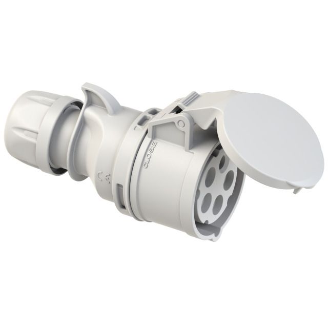 Connecteur CEE en matière synthétique