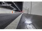 MarkLED LED-Bodenleuchte in der Tunnelbeleuchtung des Autobahntunnels Schaffhausen – langlebige und sichere Lichtlösung