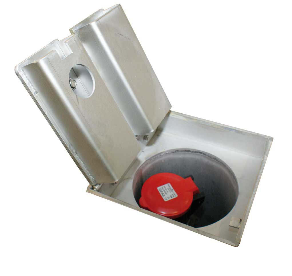 PICCOLINO with chequered plate lid,