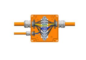 Junction box polyester E30 type 1616, orange