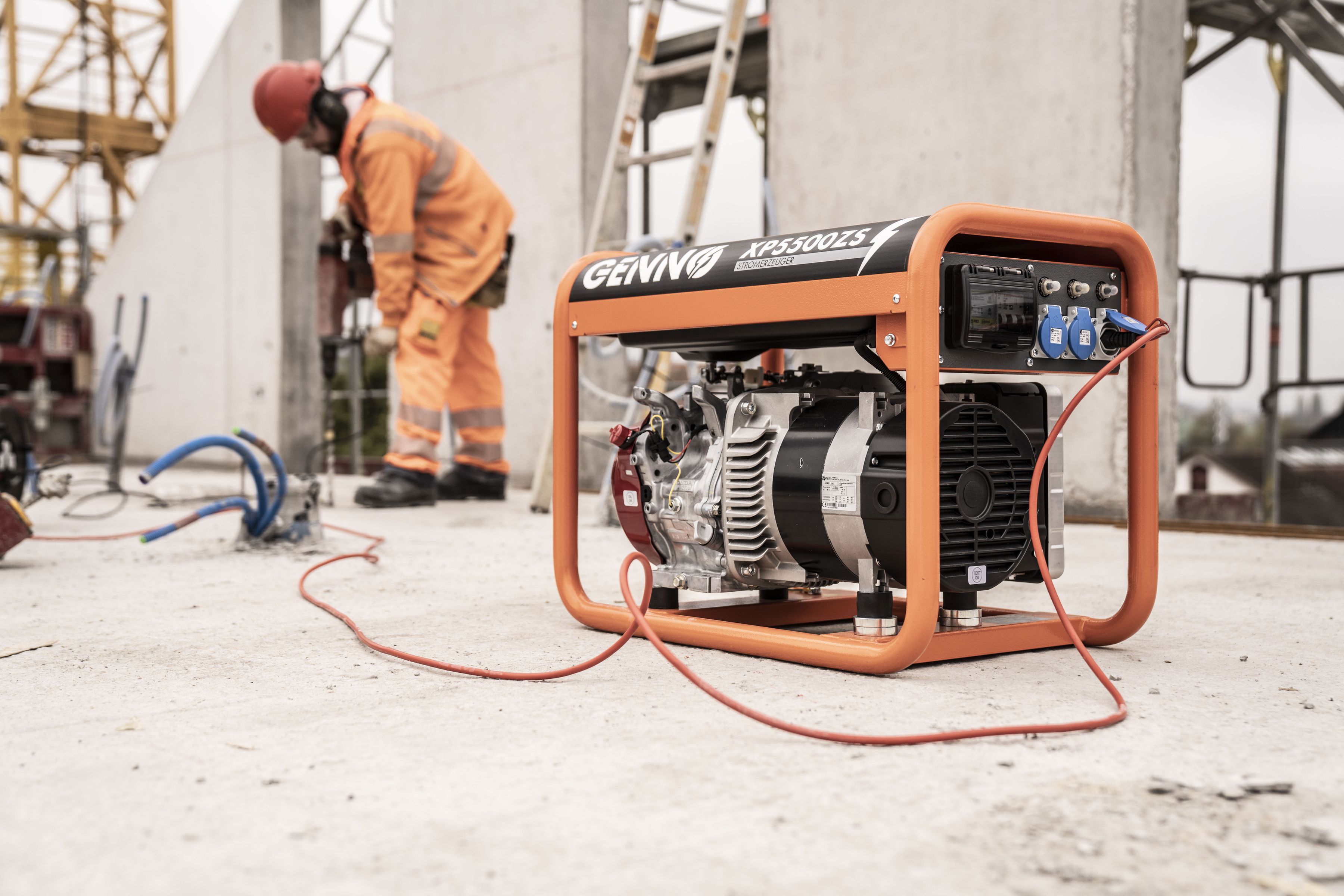 Petrol-operated generator GENNO XP5500ZS