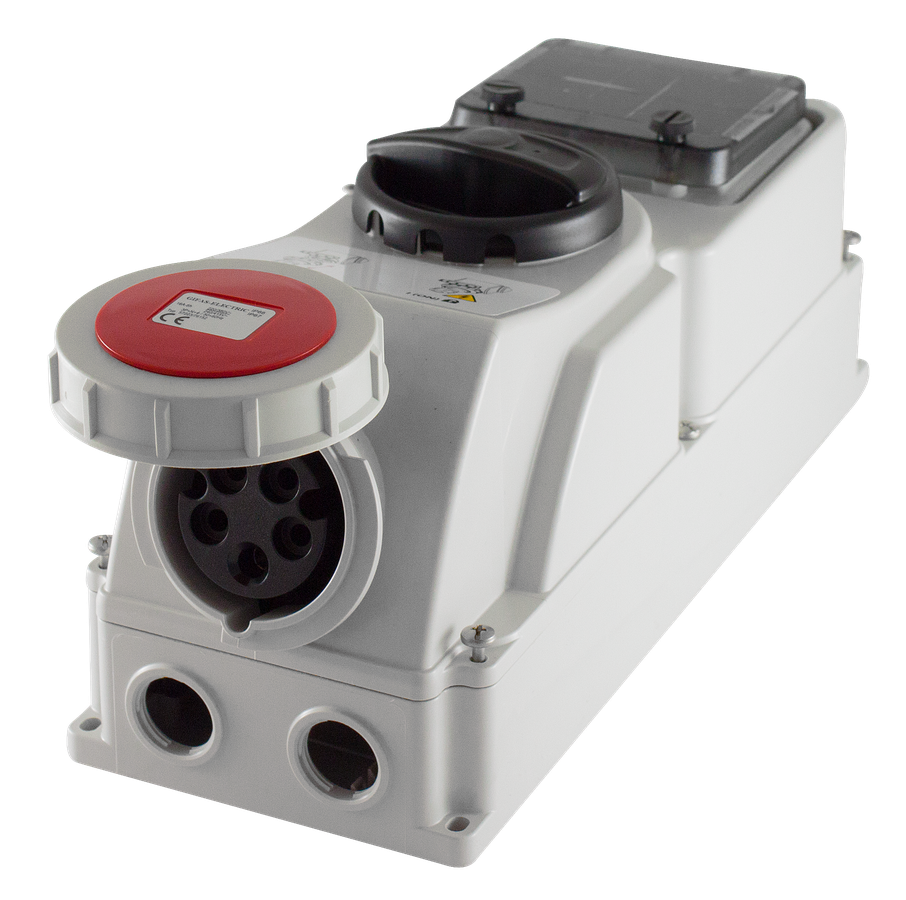 Safety wall socket with master switch CEE