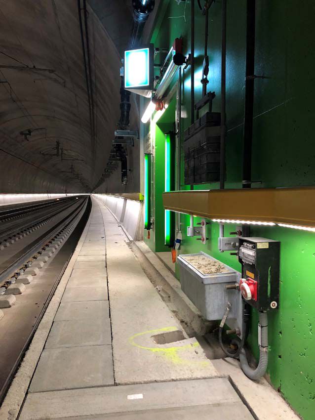Railroad tunnel with integrated LaneLED guidance system lighting along the wall for safe orientation and maintenance