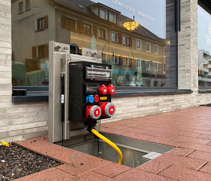 Unterflurverteiler im Ortszentrum – temporäre Stromversorgung für öffentliche Plätze und Veranstaltungen